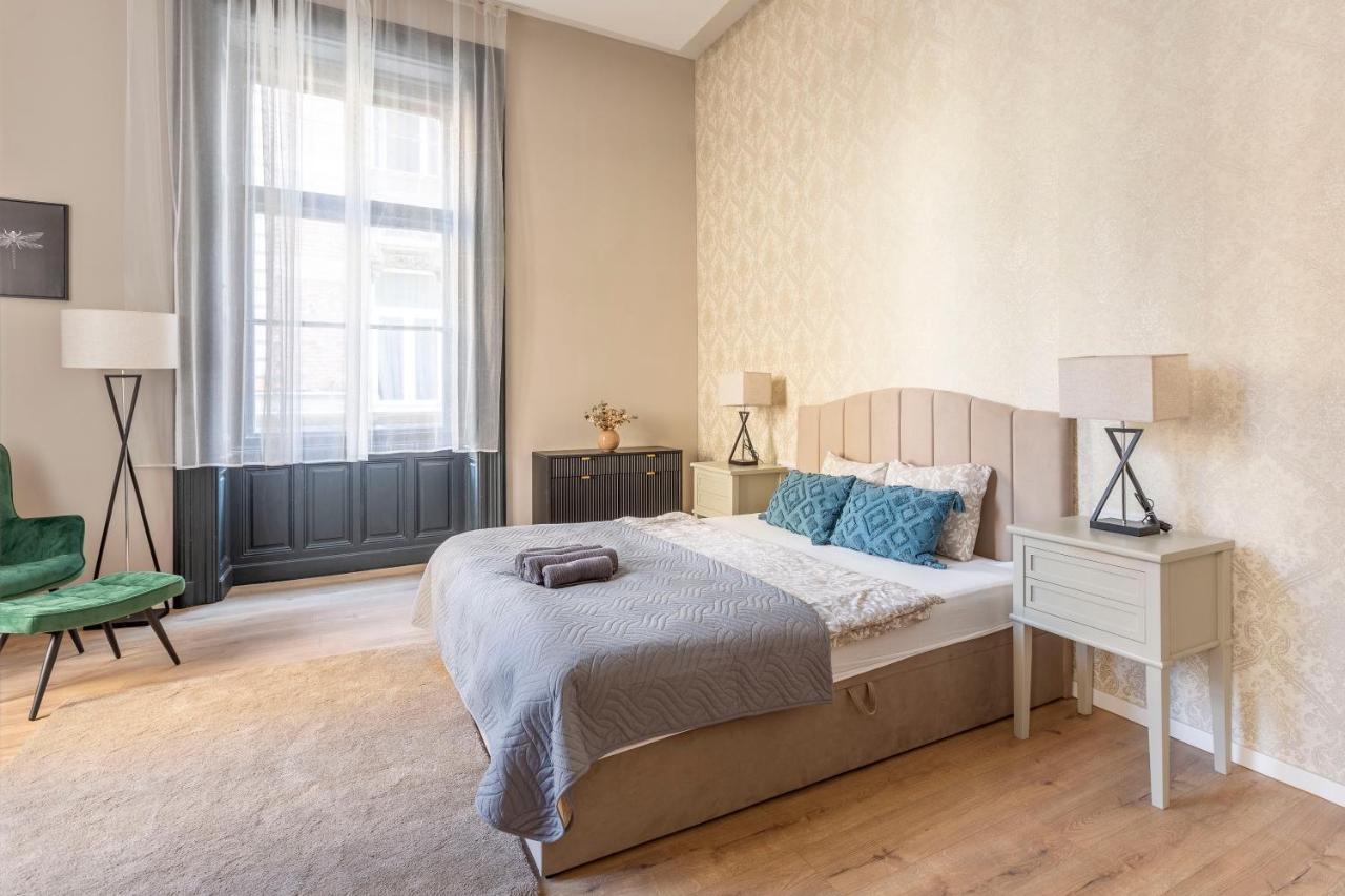 Luxurious & Spacious Central Apartment In The Kertesz Street Budapešť Exteriér fotografie